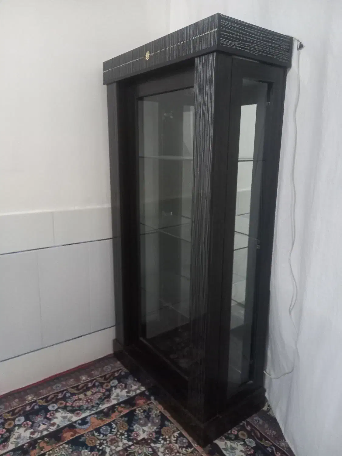 دکور سالم شیک بدون خط و خش|بوفه، ویترین، کنسول|لردگان, |دیوار