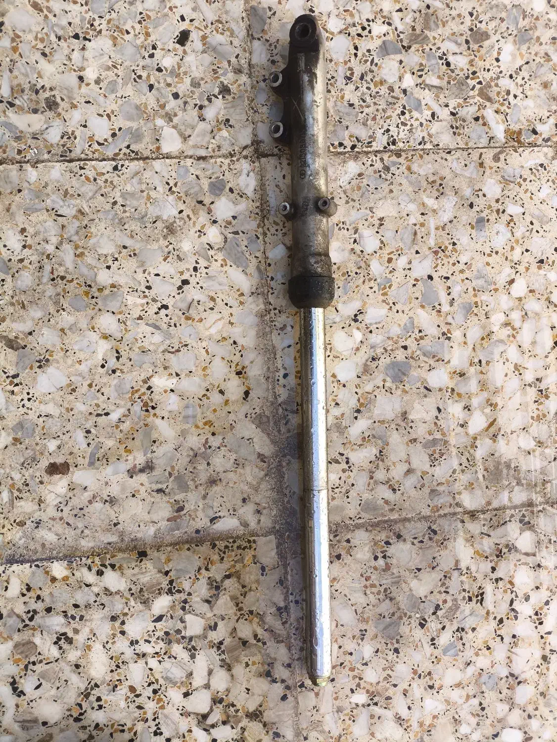 تعدادی لوازم موتور ۱۲۵|قطعات یدکی و لوازم جانبی|اهواز, جانبازان|دیوار