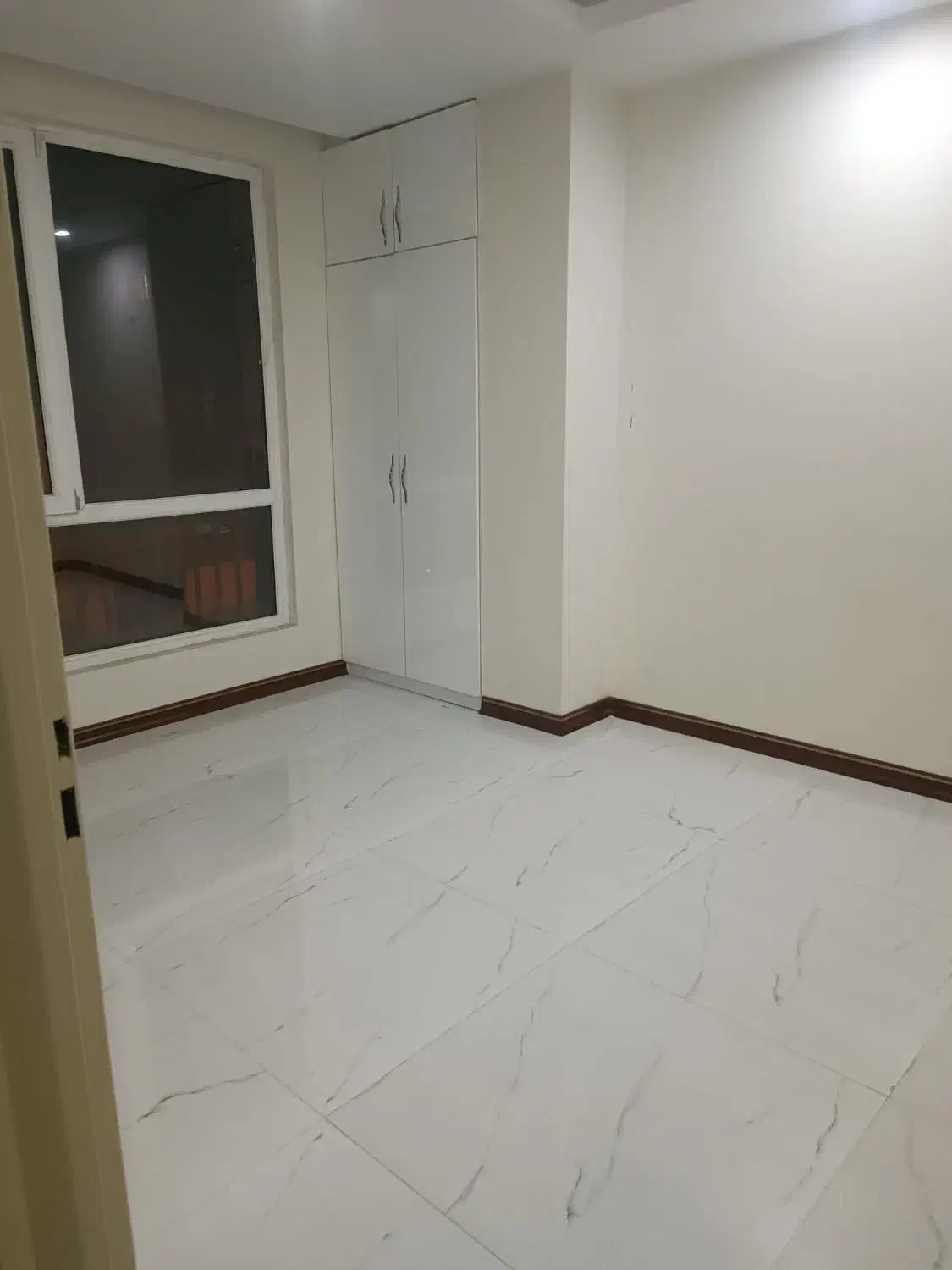 120متر۲خواب نوساز آکواریوم نور خوش نقشه شهران