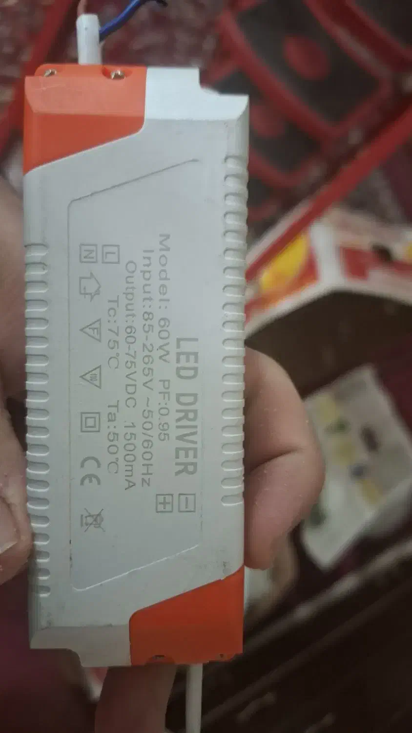 لامپ سقفی|لامپ و چراغ|مشهد, رضاشهر|دیوار