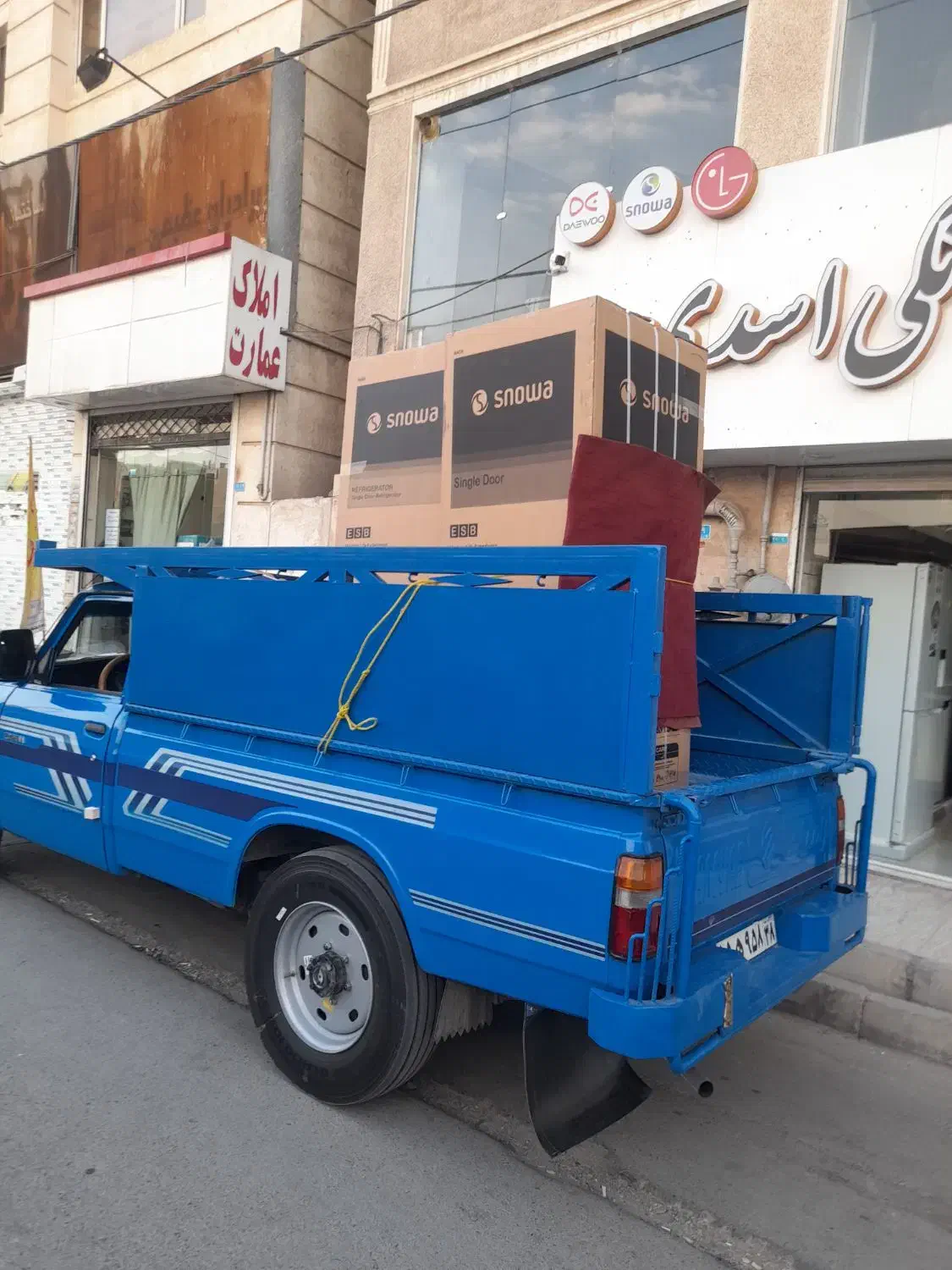 حمل بار با نیسان با کارگر|خدمات حمل و نقل|محمدشهر, همایون ویلا|دیوار