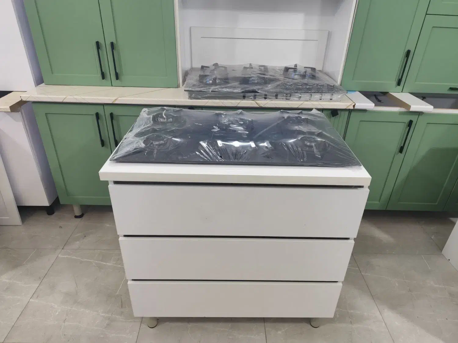 کابینت آماده پخش زیرگازی آماده نور تحویل فوری|مصالح و تجهیزات ساختمان|کرج, شهرک نهال و بذر|دیوار