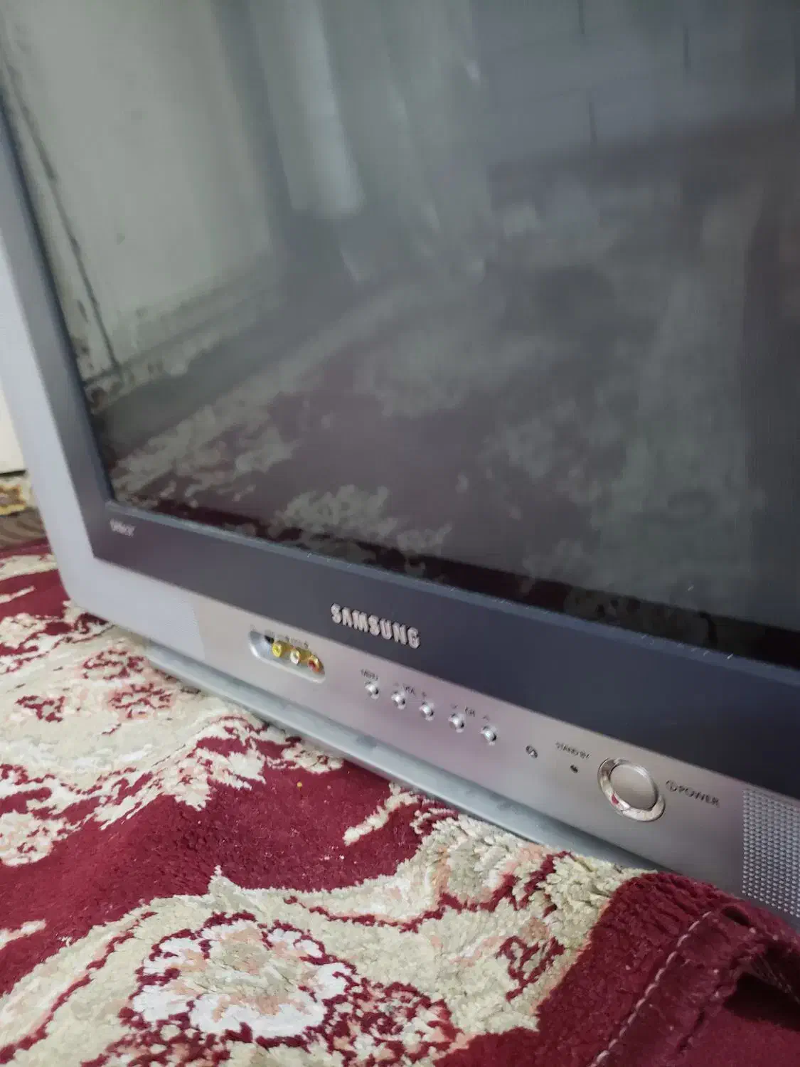 تلویزیون ۲۱ اینچ|تلویزیون و پروژکتور|اندیمشک, |دیوار