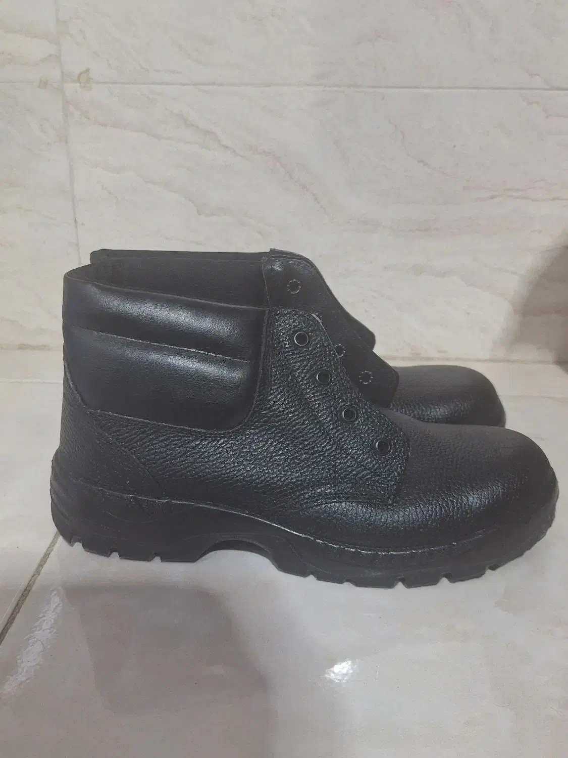 کفش ایمنی چرمی|کیف، کفش، کمربند|شیراز, گویم|دیوار