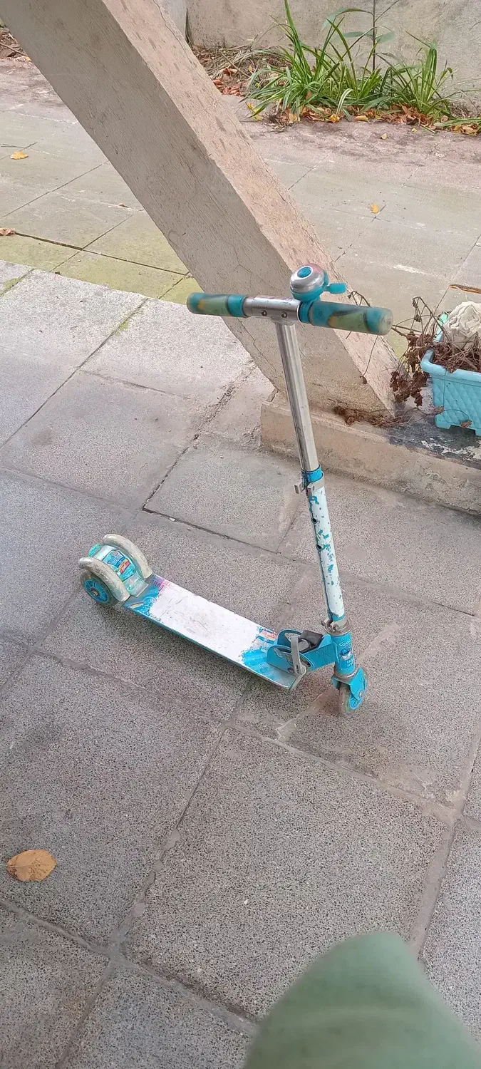 اسکوتر|دوچرخه، اسکیت، اسکوتر|لاهیجان, گلستان|دیوار