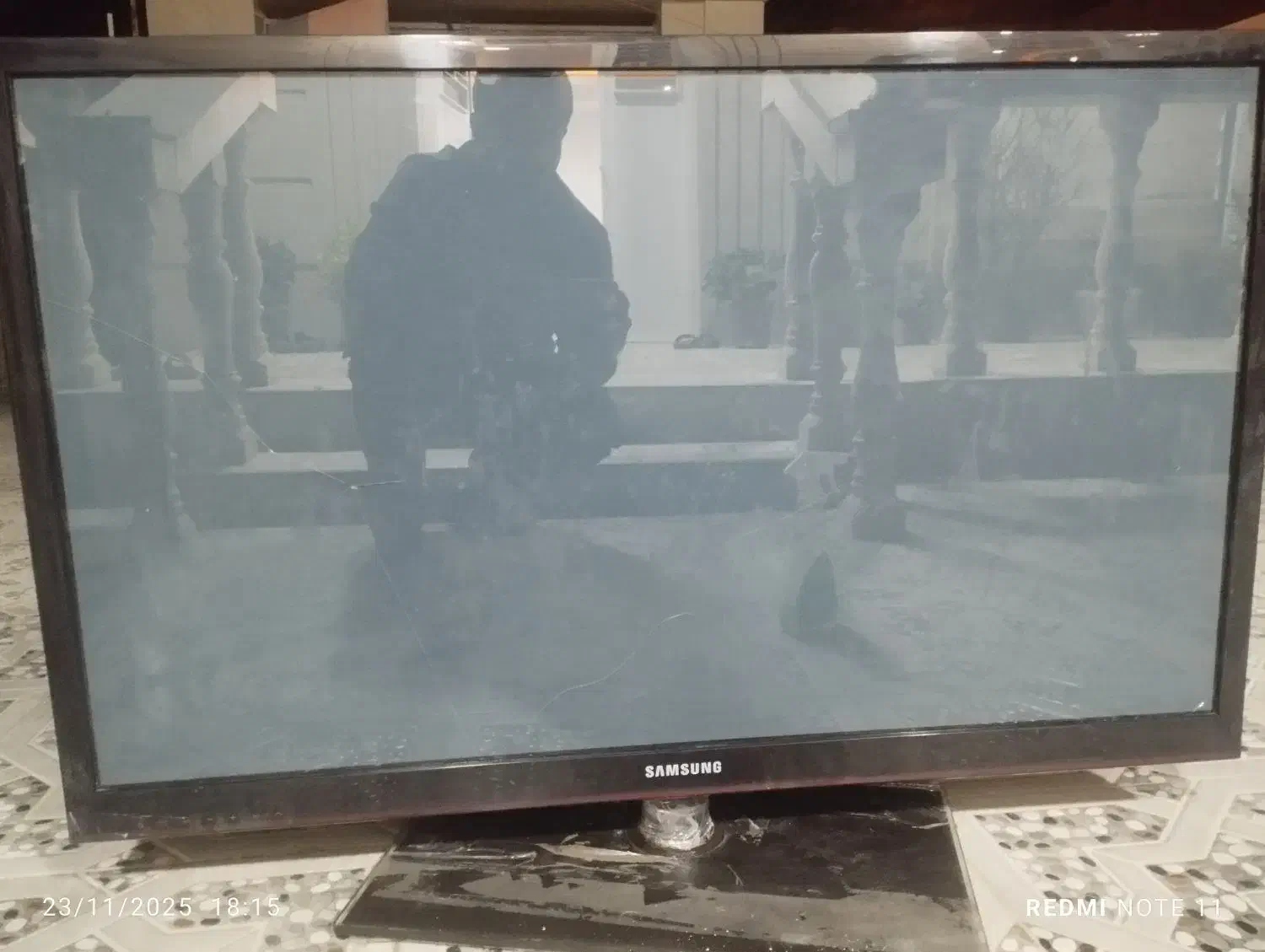 ال ای دی شکسته شکسته|تلویزیون و پروژکتور|دهدشت, |دیوار