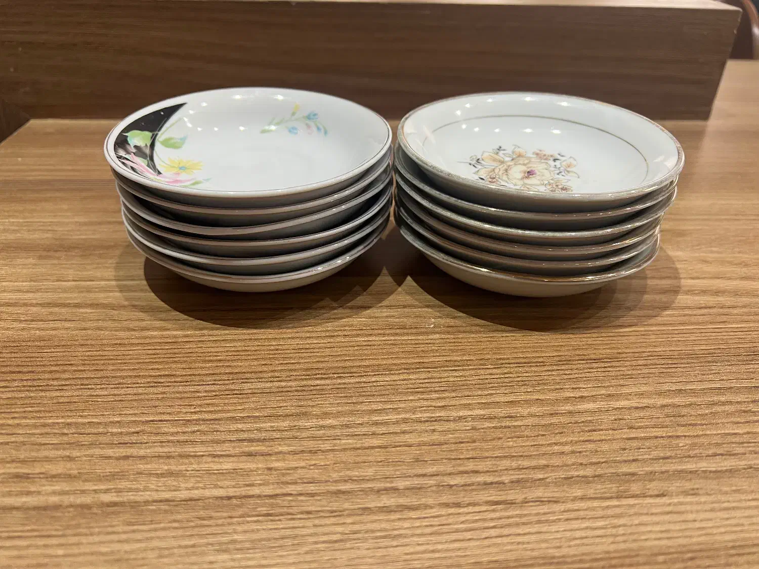 نلبکی نعلبکی قدیمی نوستالژی|کلکسیون اشیاء عتیقه|مشهد, امام رضا (ع)|دیوار