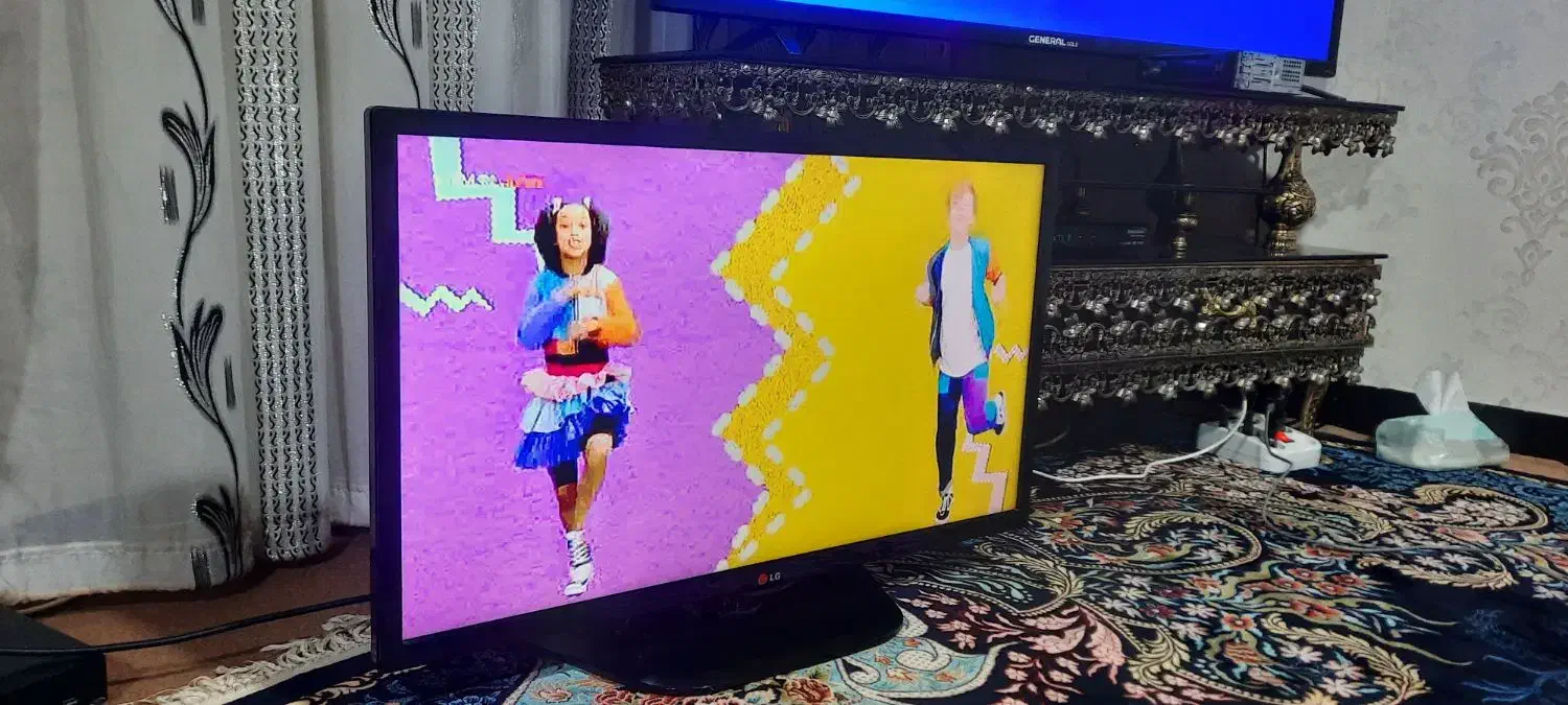 ال ای دی الجی32|تلویزیون و پروژکتور|کرمانشاه, |دیوار