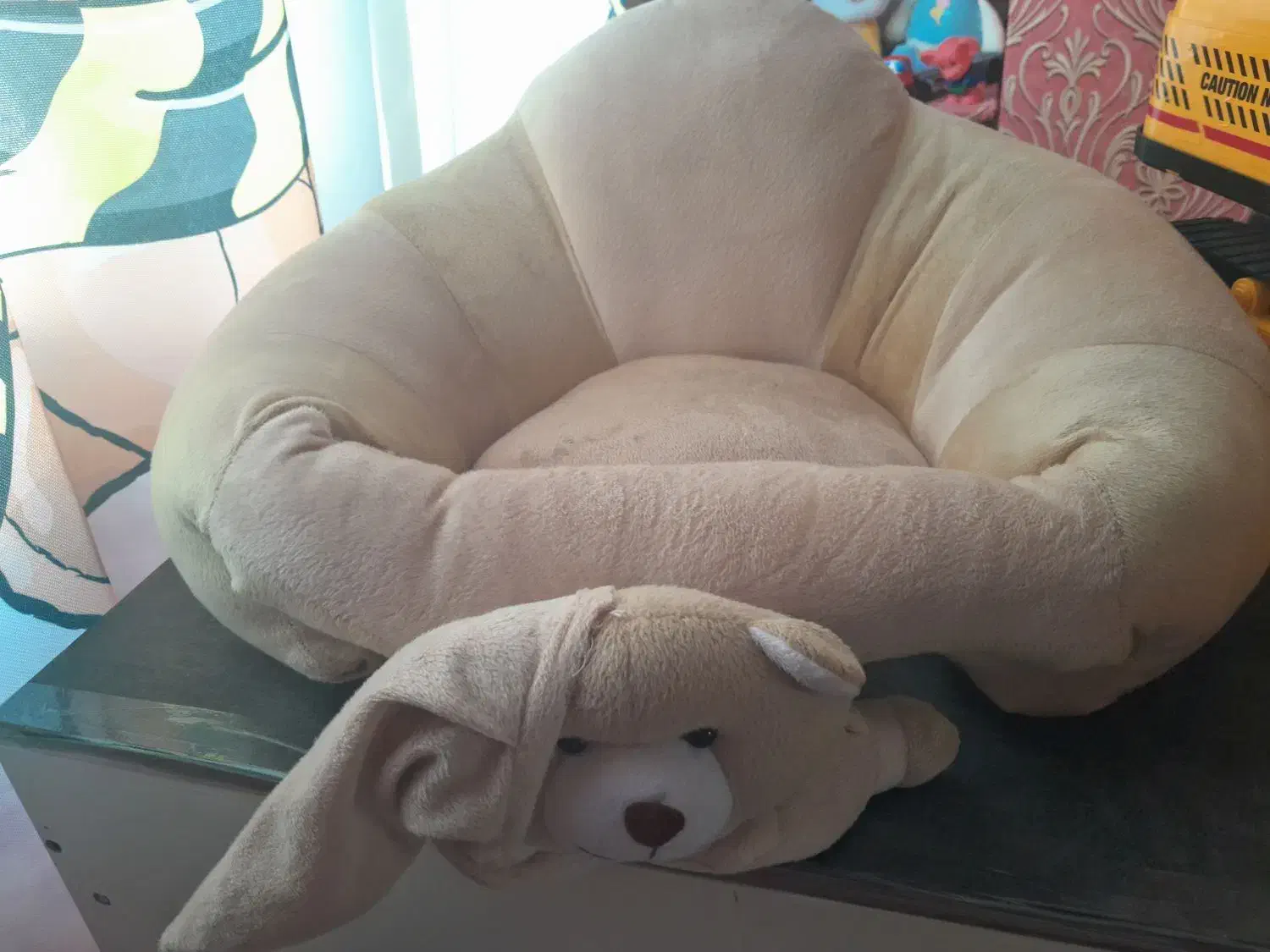 صندلی آموزشی|تخت و صندلی بچه|دماوند, گیلاوند|دیوار