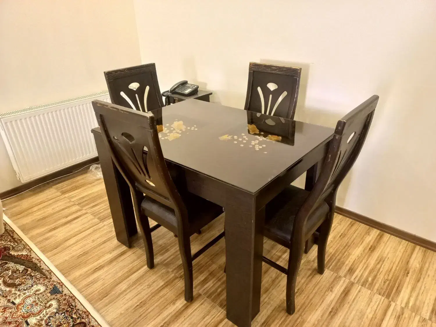 میز نهار خوری|میز و صندلی غذاخوری|اسلامشهر, شهرک توحید|دیوار