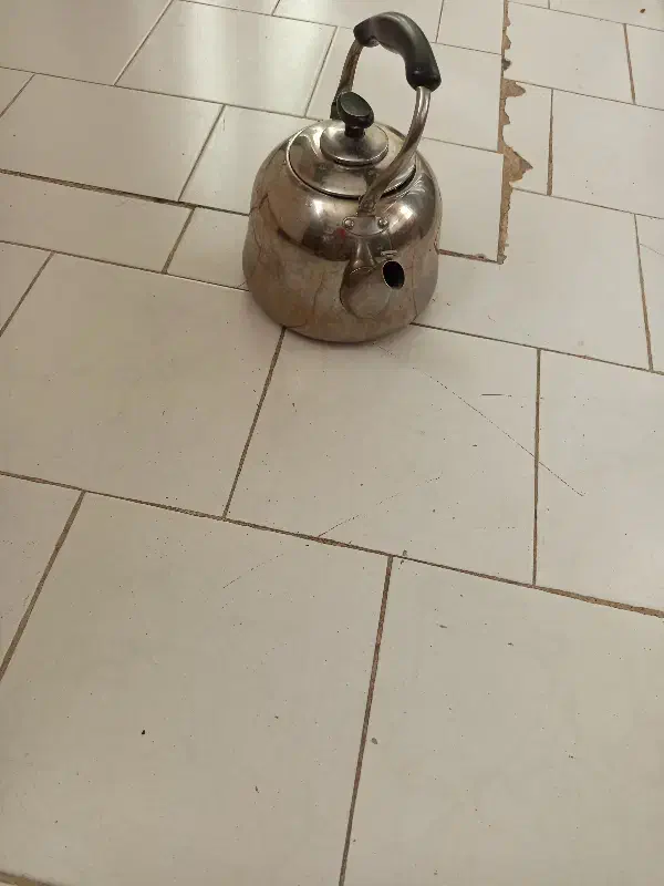 کتری قوری شیردارگرانیتی مناسب|قوری، کتری، قهوهساز دستی|بیرجند, |دیوار