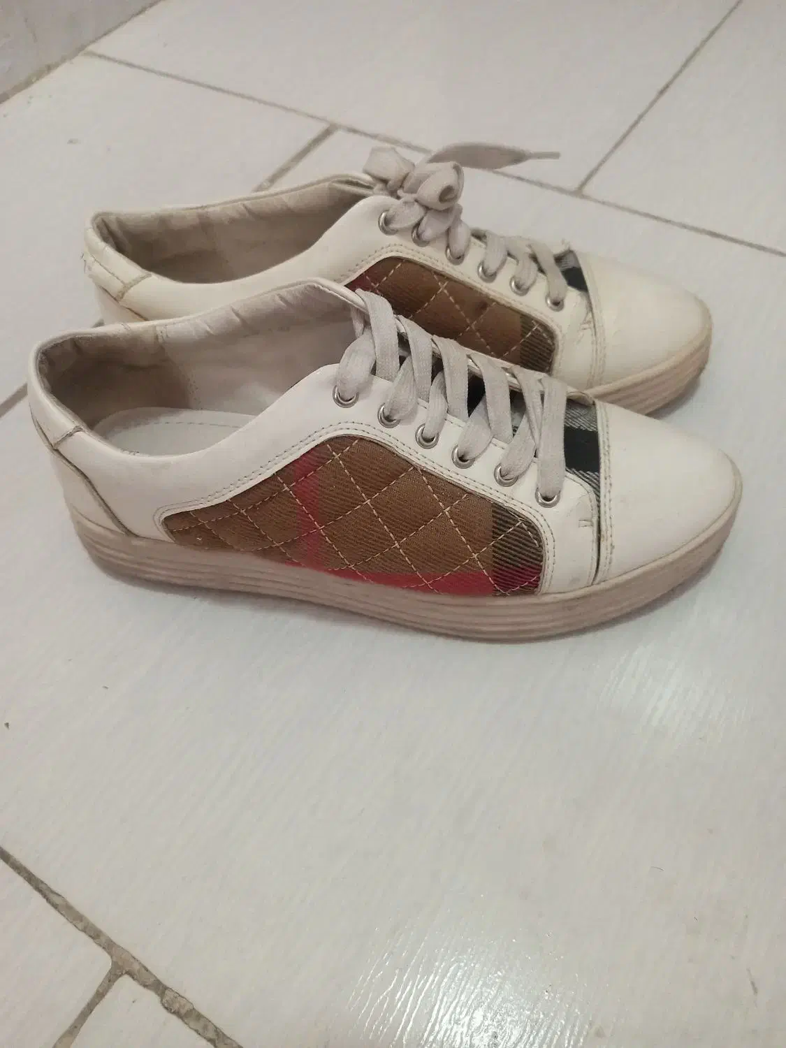 کفش چرم زنانه|کیف، کفش، کمربند|کاشان, فاز ۲ ناجی آباد|دیوار