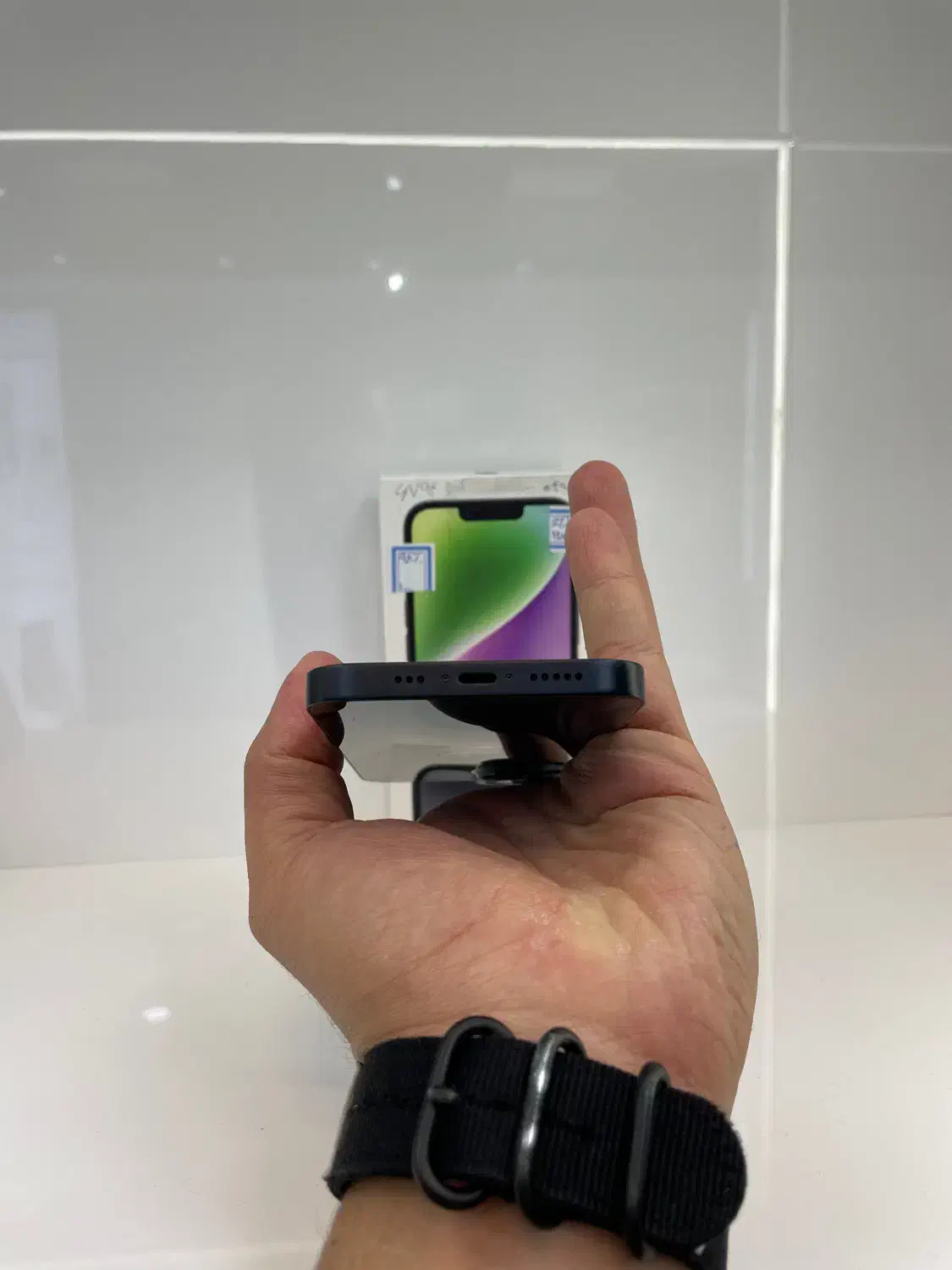 آیفون ۱۴ خودتو همین امروز بگیر دستت|موبایل|اصفهان, گلزار|دیوار