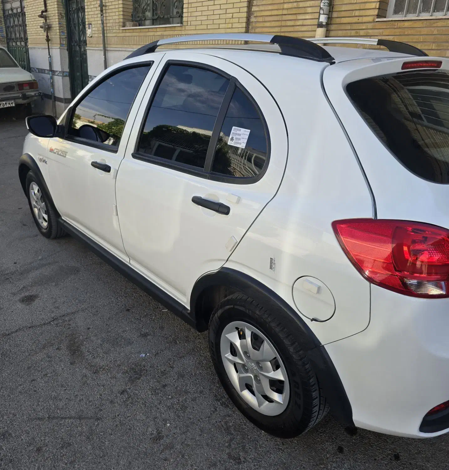 کوییک GX مدل 1403 فول تمام فابریک کم کارو خونگی|خودرو سواری و وانت|شیراز, شیشهگری|دیوار