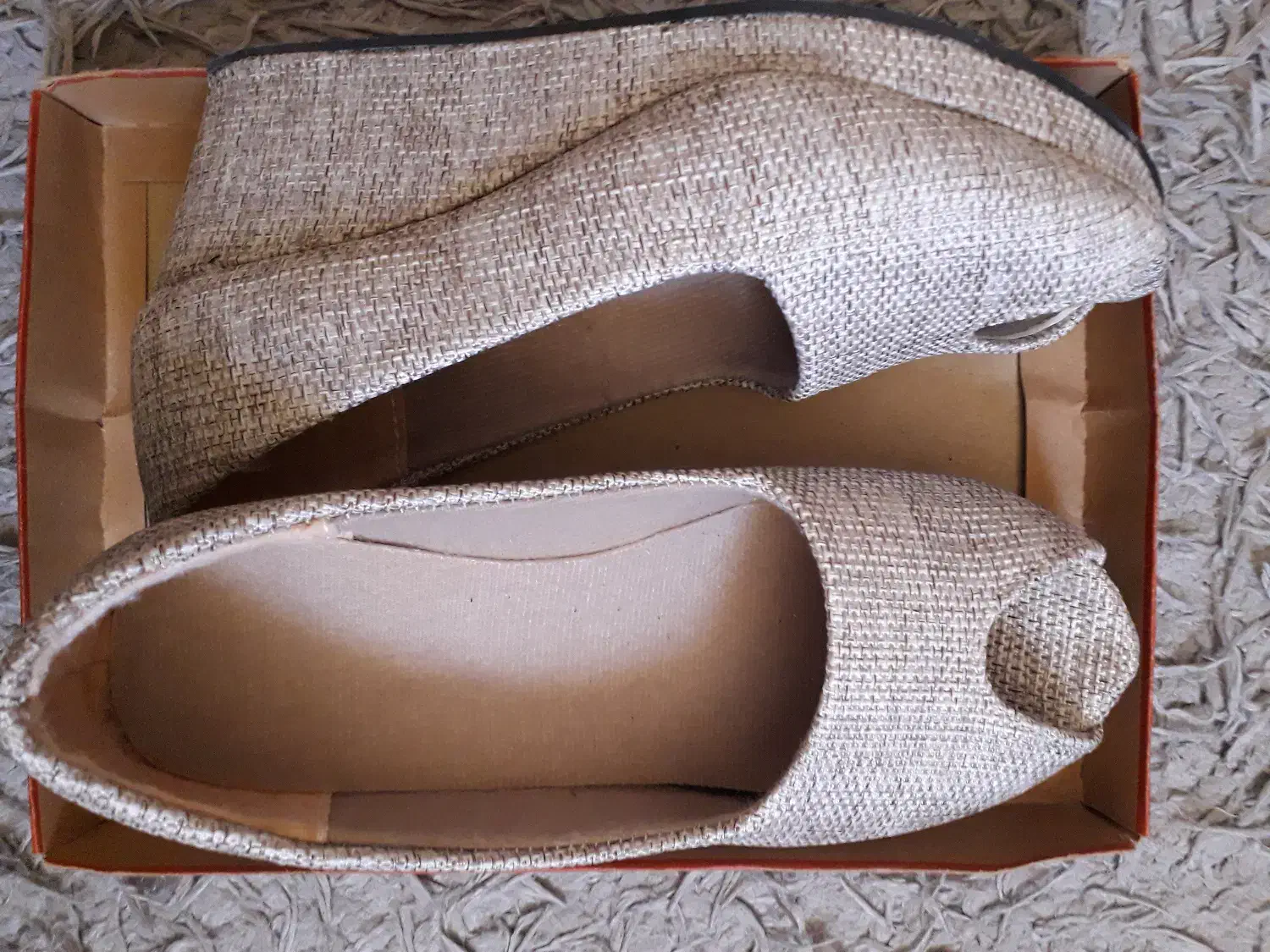 فروش تعدادی کفش، صندل و کیف نو|کیف، کفش، کمربند|صدرا-فارس, فاز ۱|دیوار