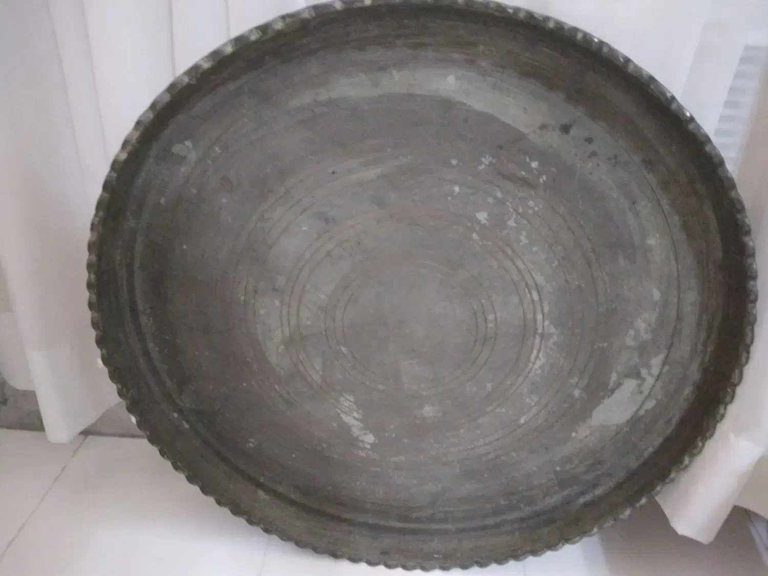 مجمع مسی بسیار قدیمی|کلکسیون اشیاء عتیقه|ساری, |دیوار