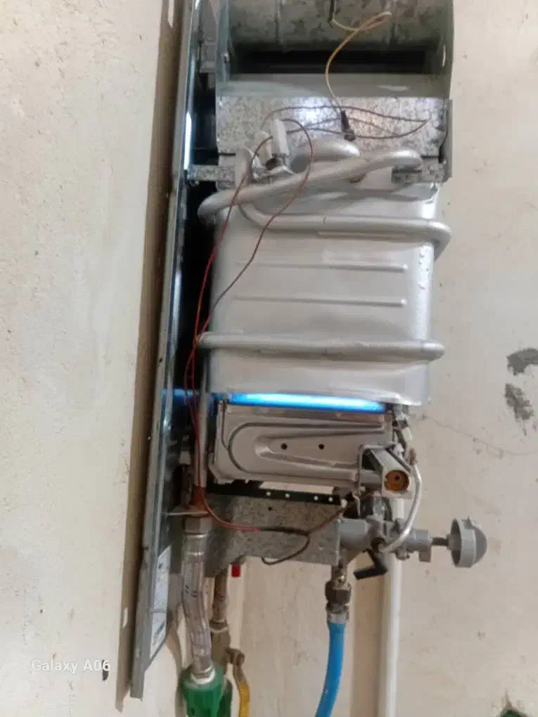 تعمیر آبگرمکن و بخاری|آبگرمکن، پکیج، شوفاژ|خورموج, |دیوار