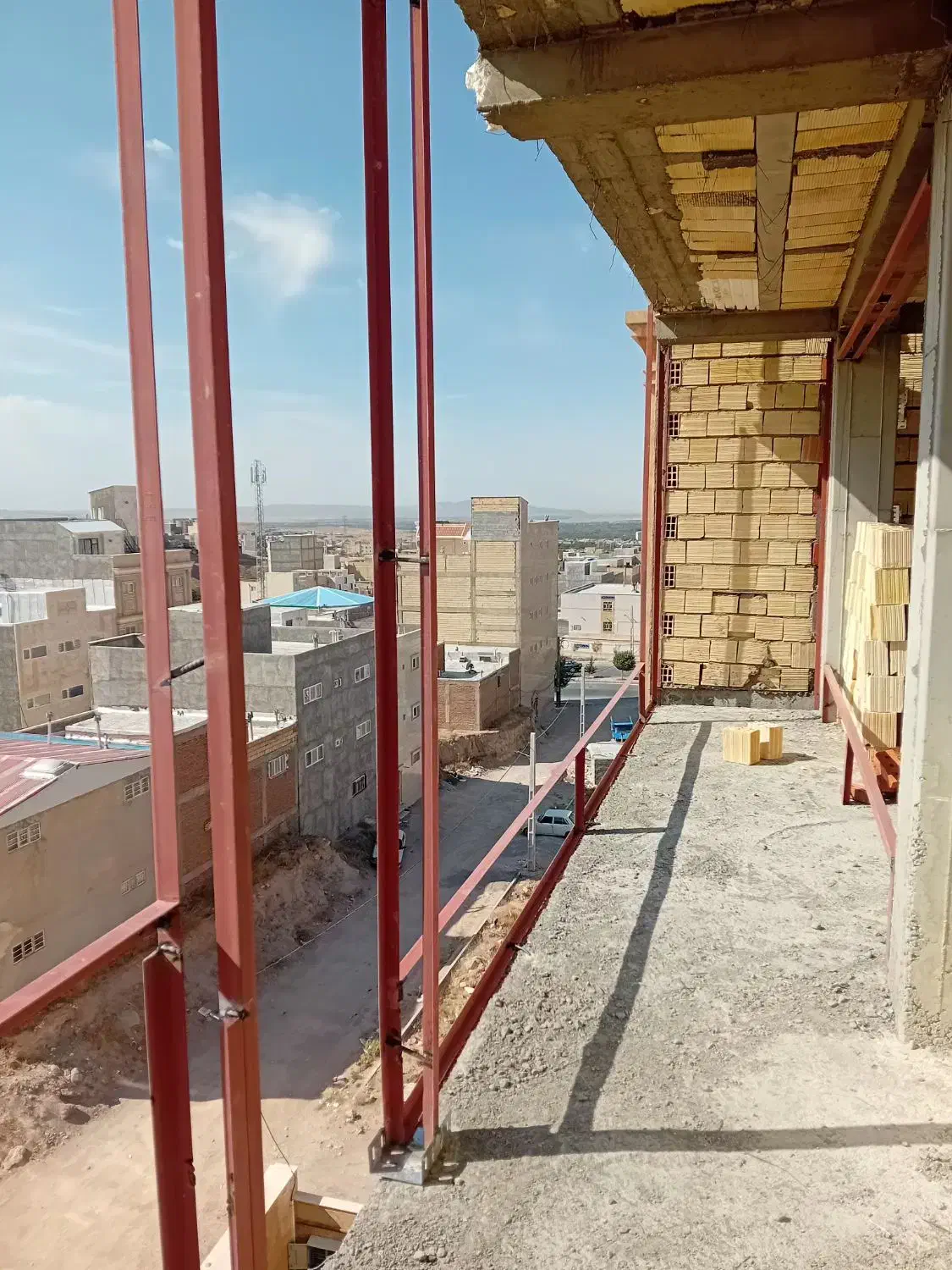 اجرای والپست. نبش کشی|خدمات پیشه و مهارت|مراغه, |دیوار