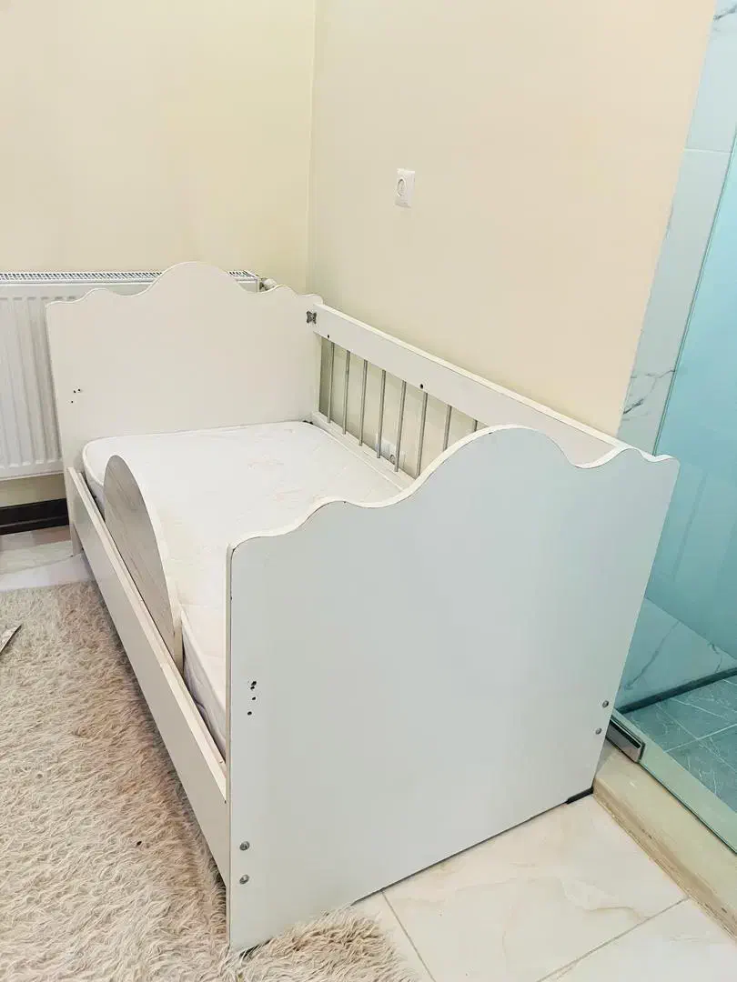 تخت وتشک کودک|تخت و صندلی بچه|اصفهان, ناژوان|دیوار