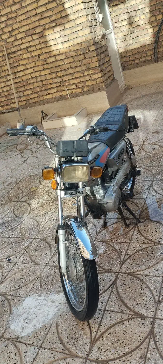 خیلی سالم و مرتب با یکسال بیمه|موتورسیکلت|سرایان, |دیوار