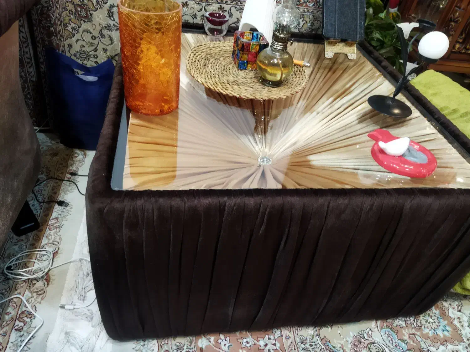 مبل.عسلی.شزلون . نهارخوری|مبلمان خانگی و میز عسلی|شیراز, شیمی گیاه|دیوار