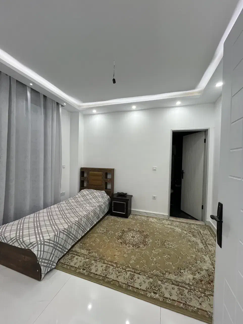 فروش ویلا ۴۰۰متری استخردار منطقه هچیرود|فروش خانه و ویلا|هچیرود, |دیوار