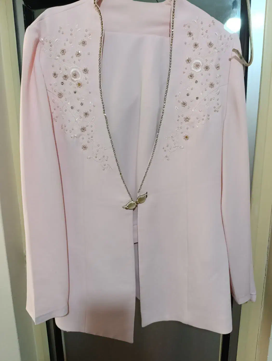 لباس مجلسی|لباس|صفادشت, |دیوار