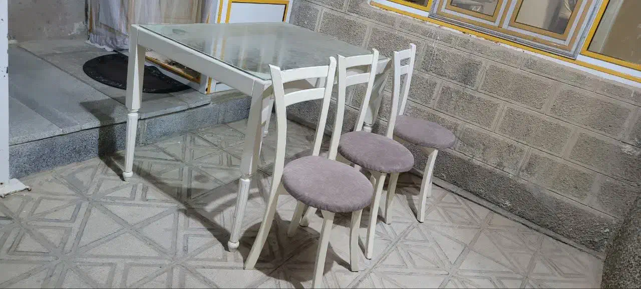 میز غذا خوری دست ساز 4نفر وصندلی 3نفره|میز و صندلی غذاخوری|بهار, |دیوار