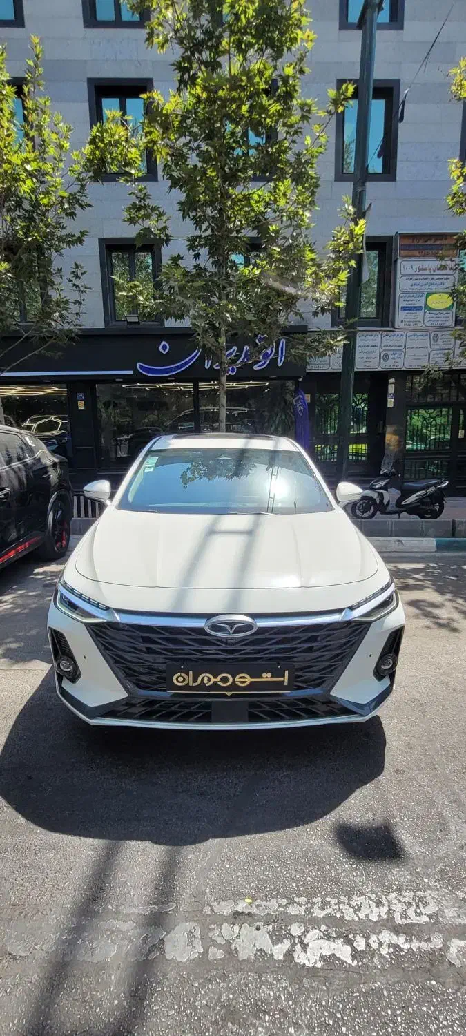 آریزو۸ مدل۱۴۰۴ نقداقساط صفرخشک اتومدیران|خودرو سواری و وانت|تهران, مهران (سیدخندان)|دیوار