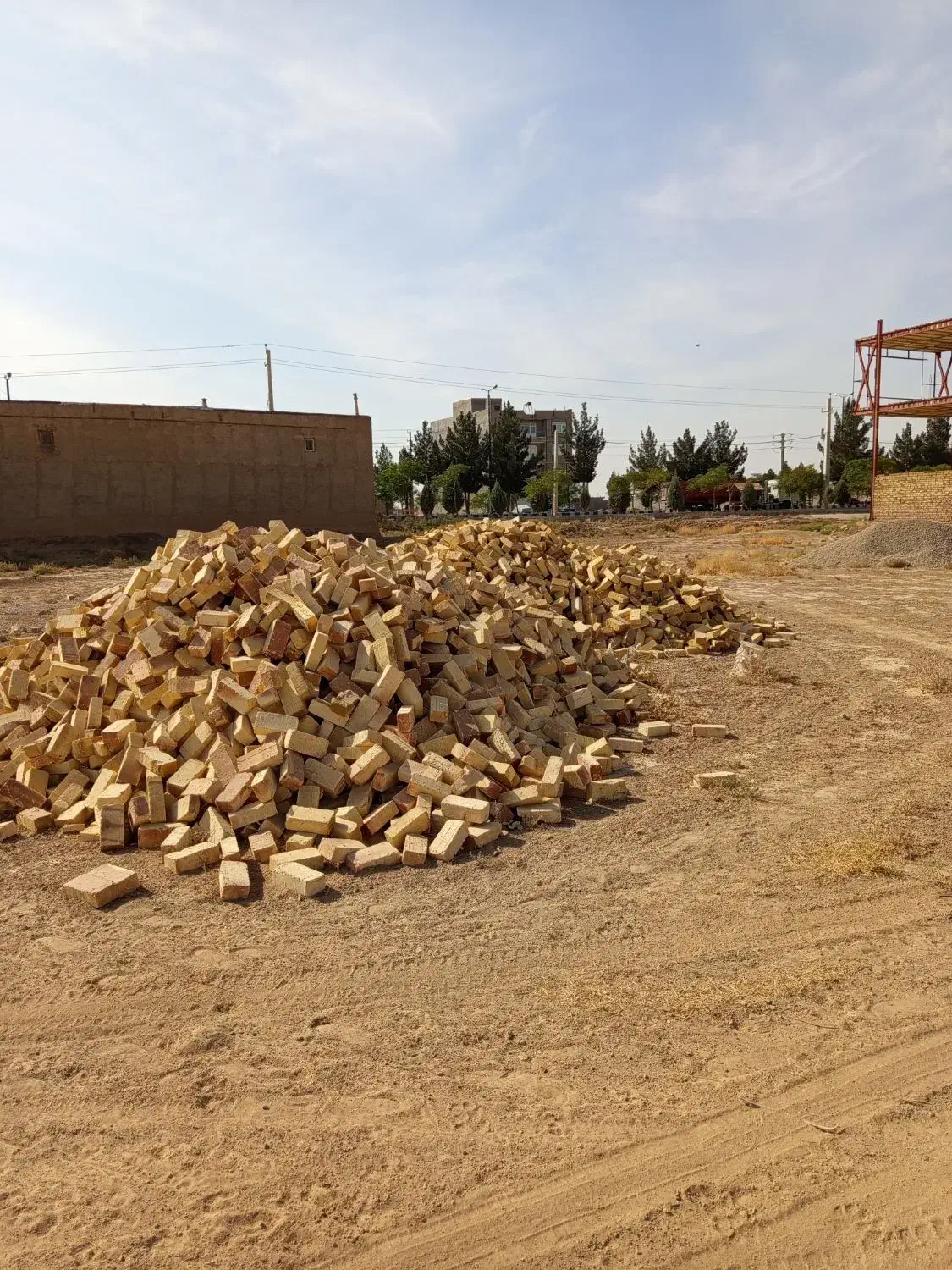 اجر درج یک سالم بدونه خورده آجر|مصالح و تجهیزات ساختمان|اسفرورین, |دیوار