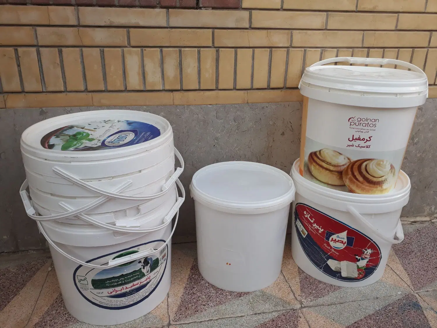 سطل|ظروف نگهدارنده، پلاستیکی، یک‌بارمصرف|شیراز, محراب|دیوار