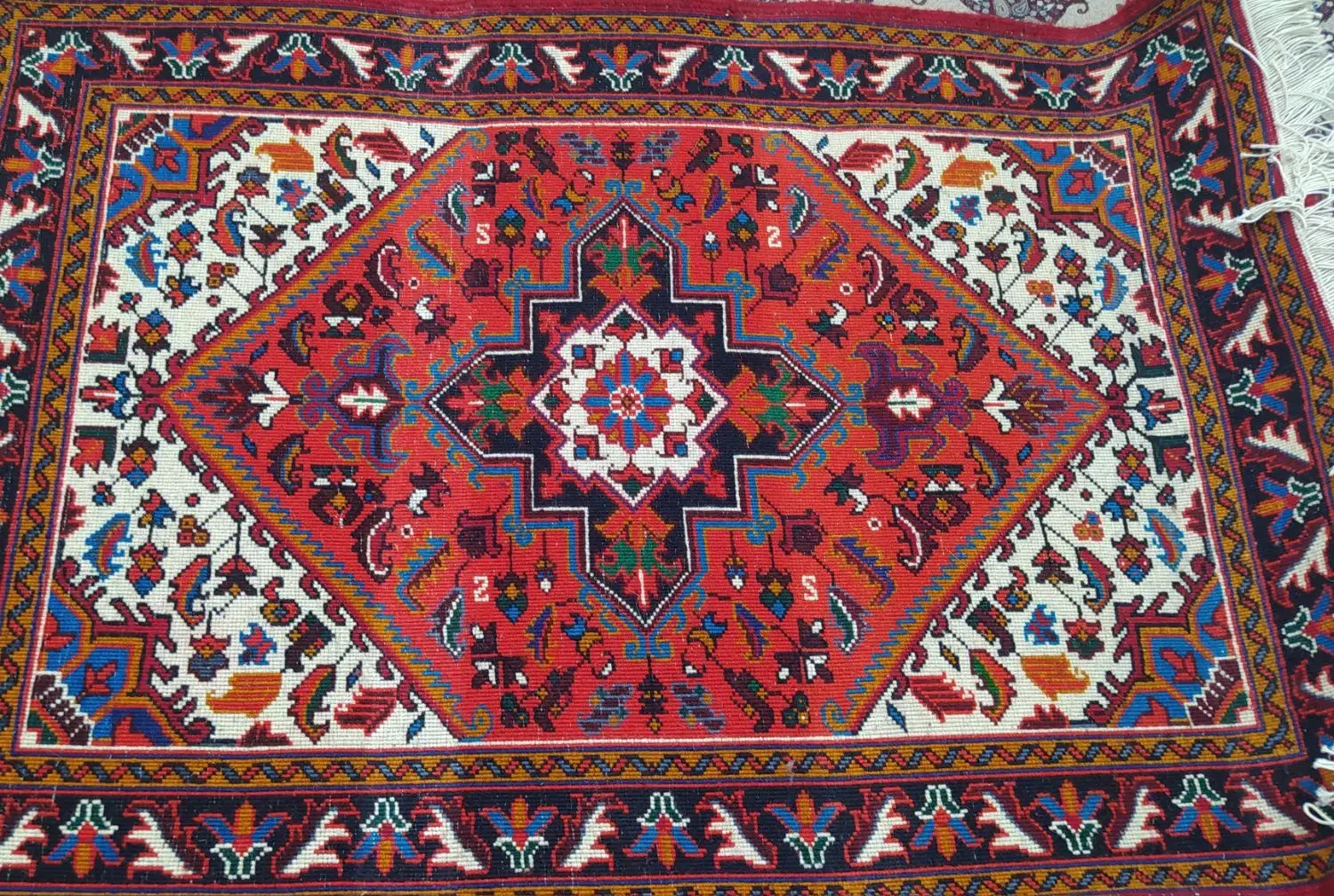 یک جفت فرش دستباف تبریز بسیار زیبا و خوشرنگ و نقشه|فرش|ورامین, ورامین|دیوار