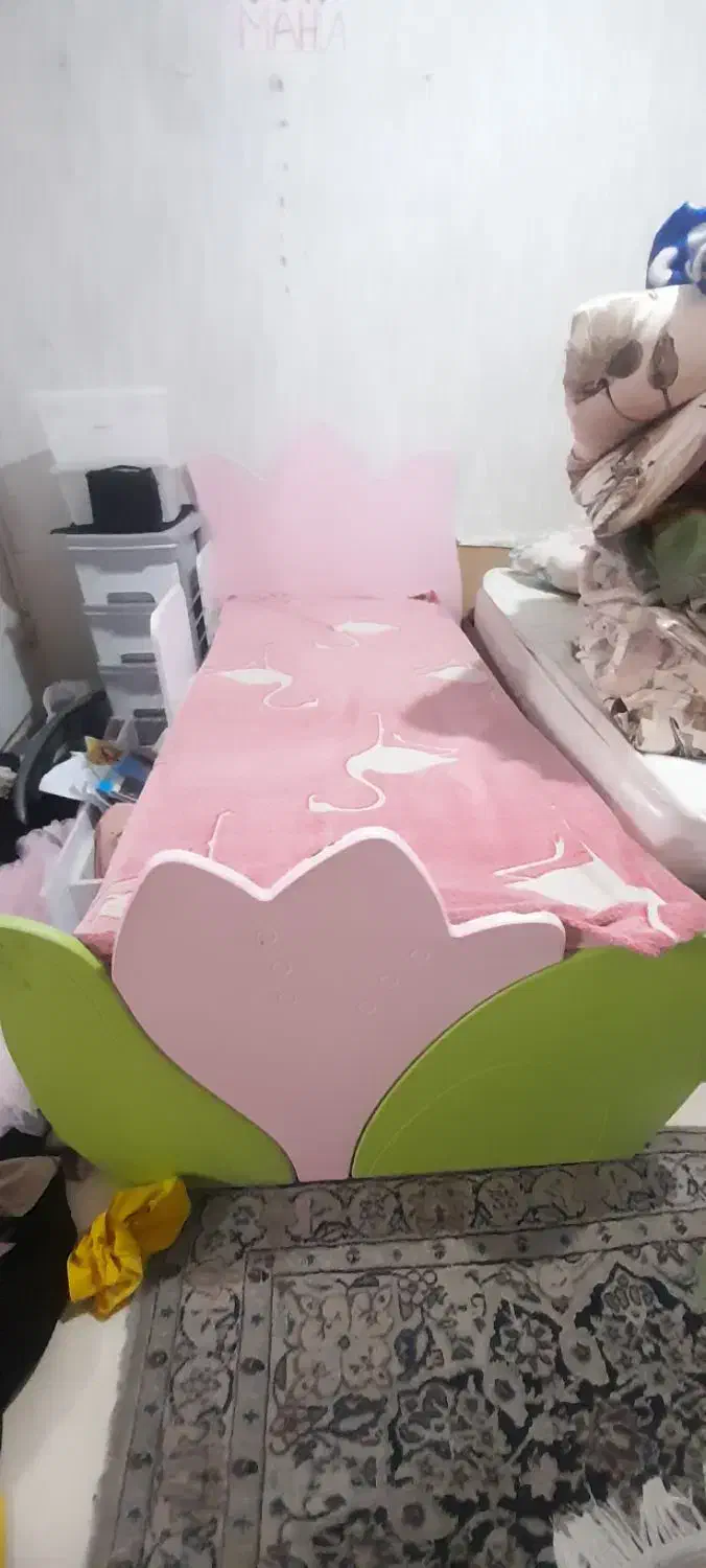 تخت بچه گانه دخترانه صورتی|تخت و سرویس خواب|تهران, شمس‌آباد|دیوار