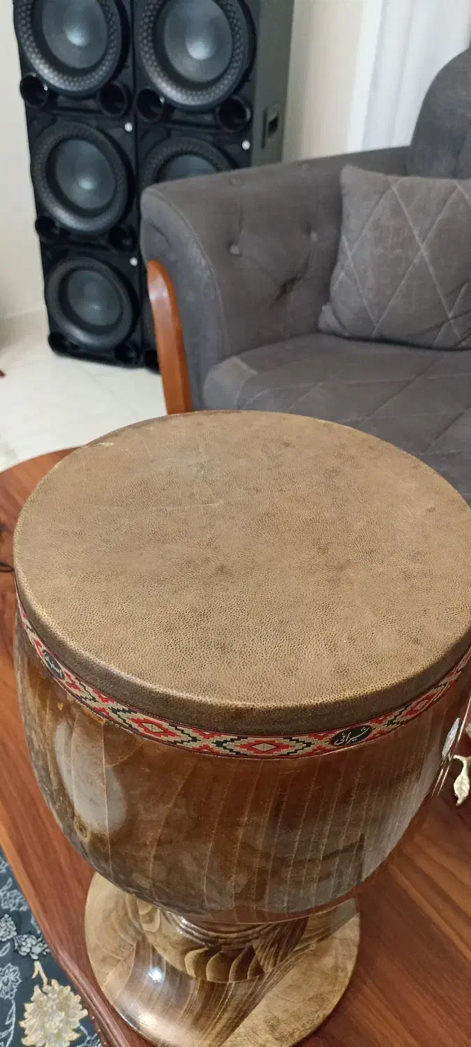 تنبک شیرانی|درام و پرکاشن|پرند, فاز ۶|دیوار