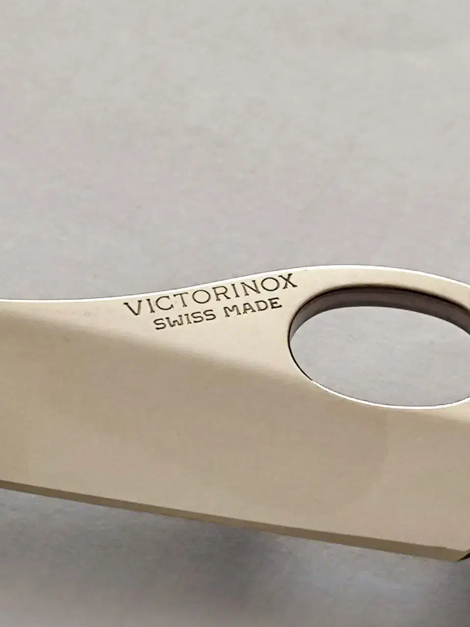 چاقوی حرفهای ویکتورینکس سوئیس|کوهنوردی و کمپینگ|ارومیه, |دیوار