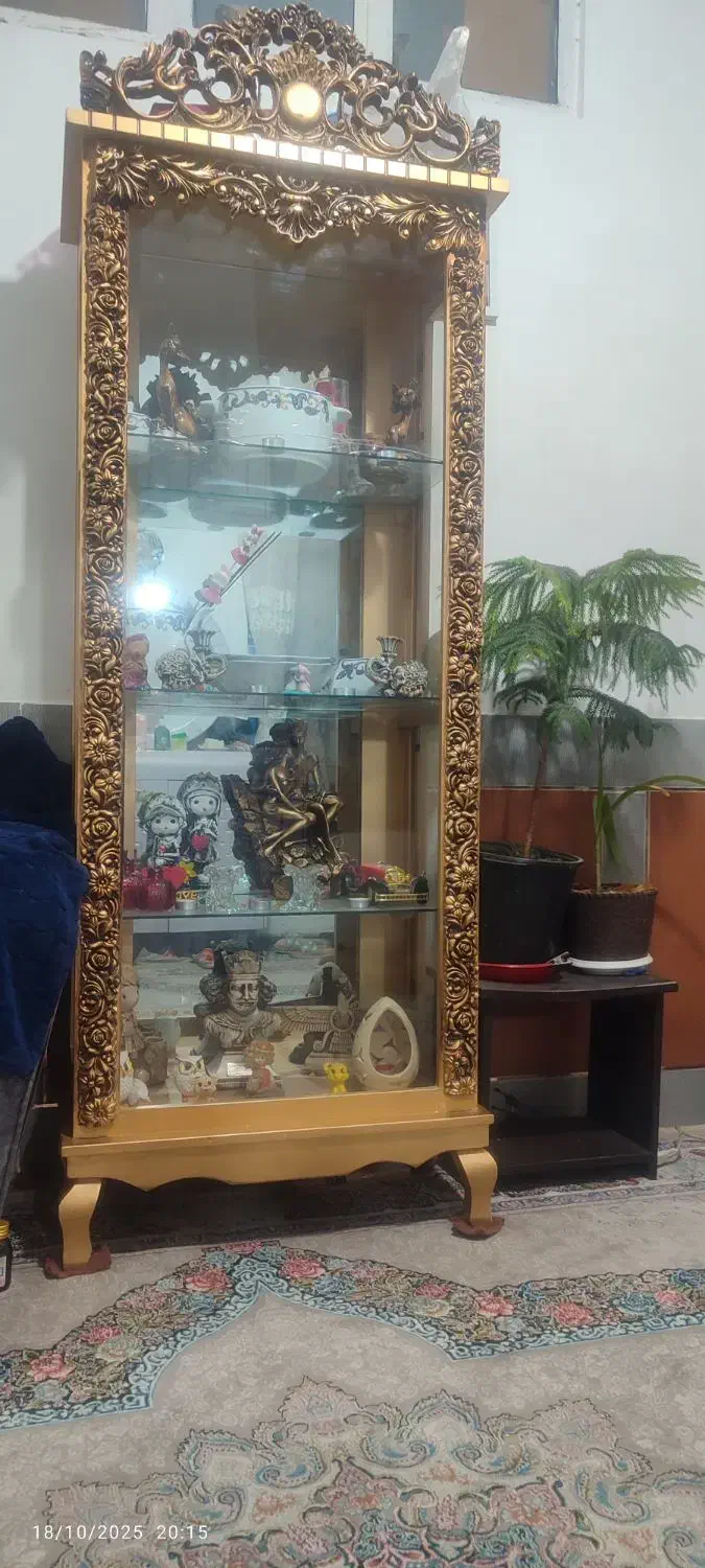 بوفه سلطنتی|بوفه، ویترین، کنسول|شیراز, سلطان آباد|دیوار