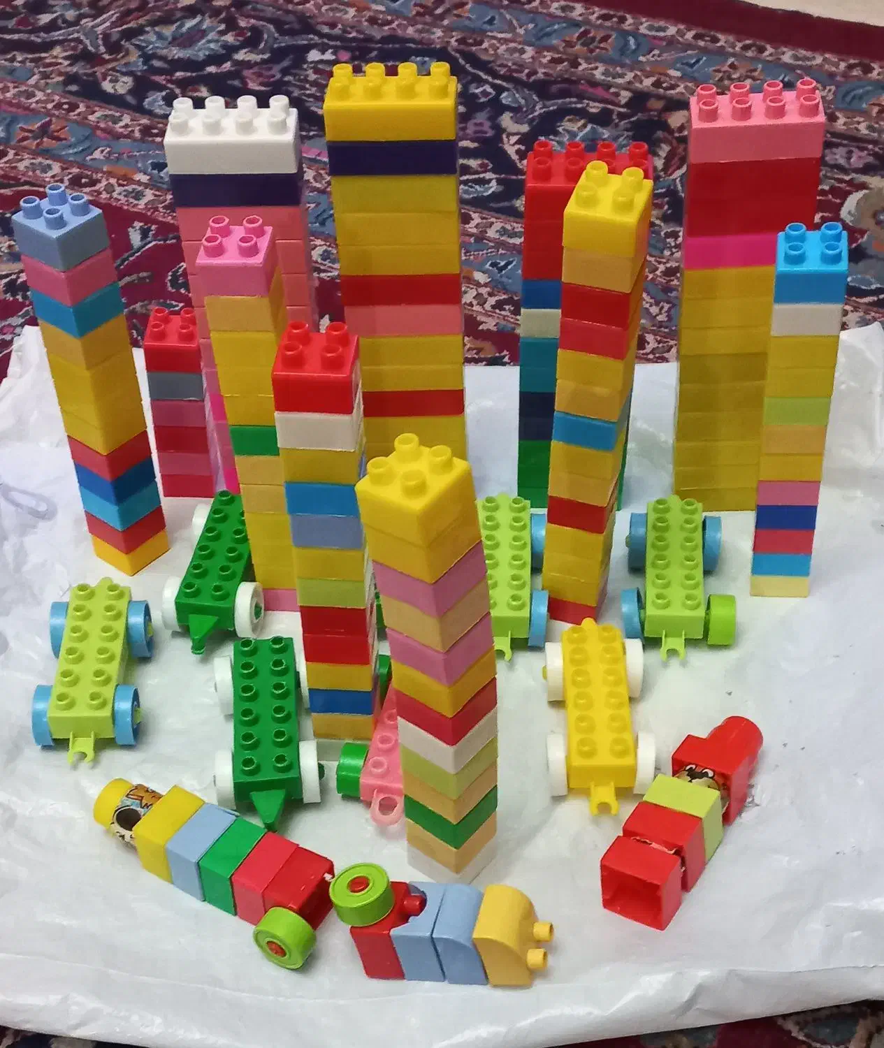 تعدادی لگو(آجر بازی کودک) نو وسالم|اسباببازی بچه|گرگان, |دیوار