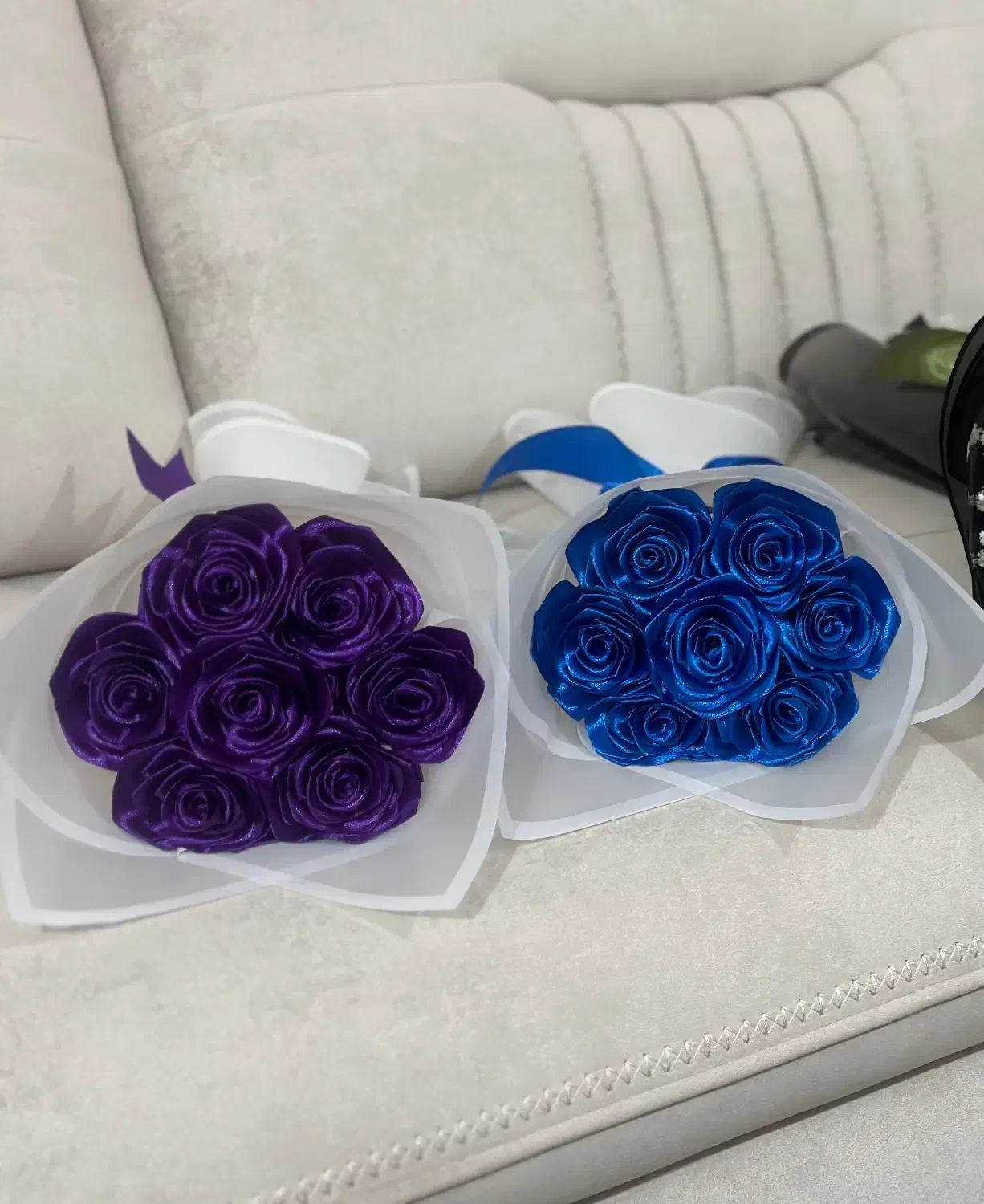 دسته گل بنفش در تعداد شاخه های متفاوت|گل مصنوعی|ارومیه, |دیوار