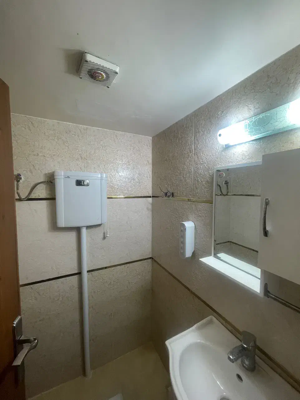 ۱۰۰ متر ۱۸۴ عادل طاهری فول