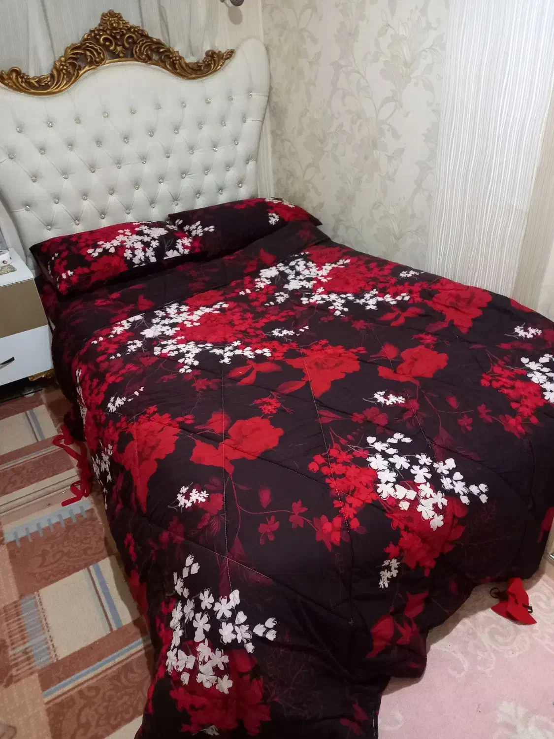 تختخواب دونفره  عرض ۱۲۷ طول دومتر۷سانت|تشک تختخواب|اندیشه, اندیشه فاز ۱|دیوار