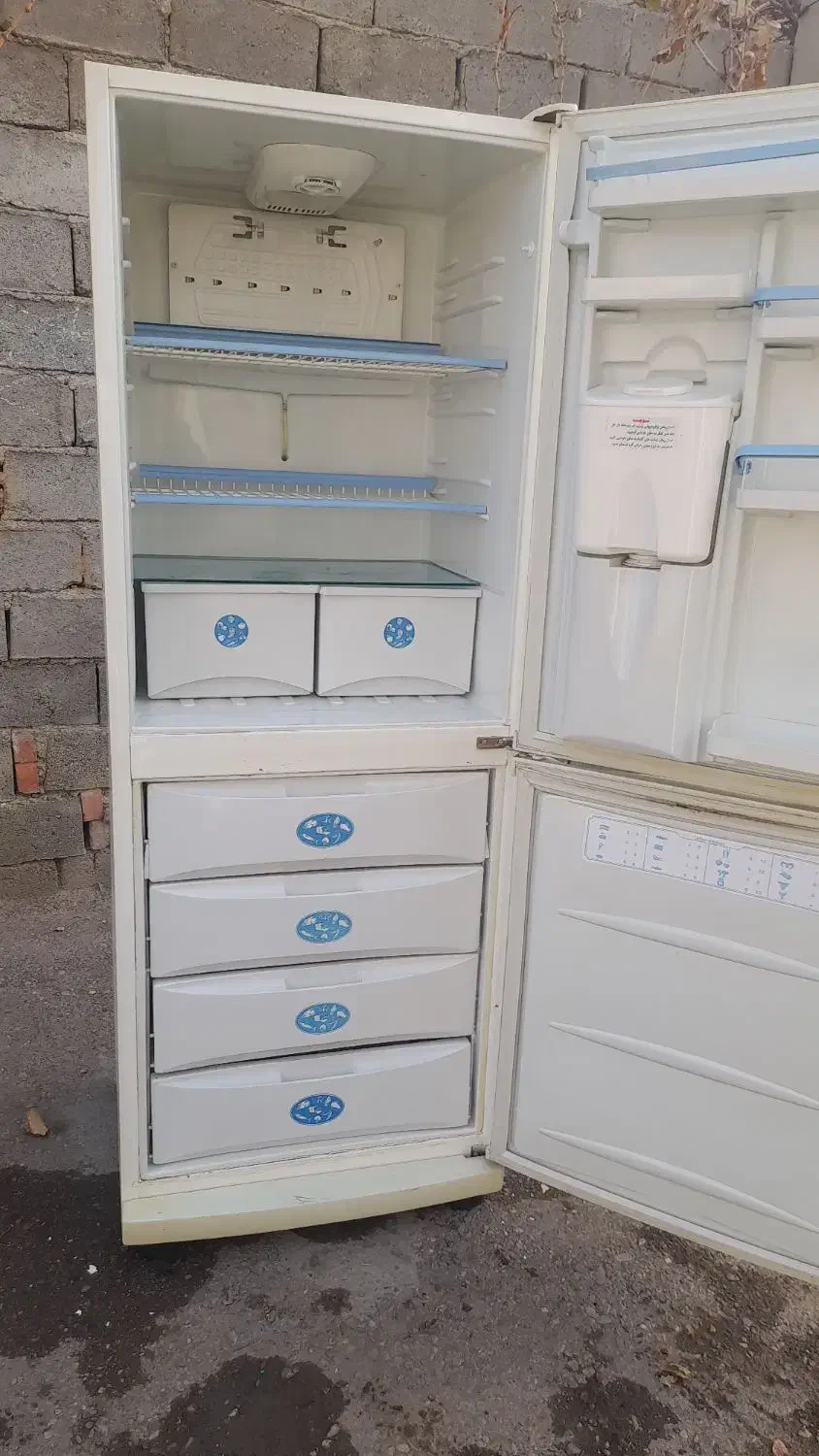یخچال وفریزر دو درب سالم|یخچال و فریزر|میاندوآب, |دیوار