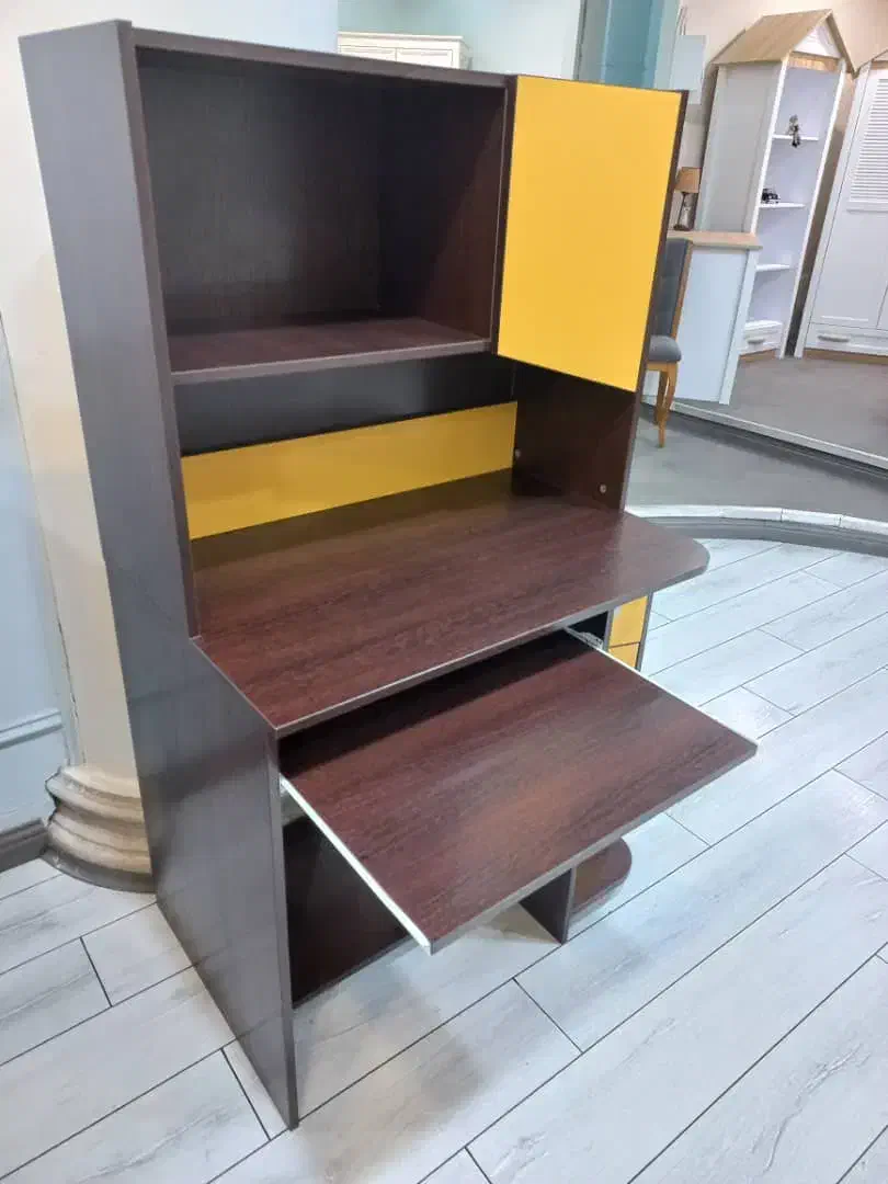 میز تحریر و کامپیوتر شرکتی برند بادریس|میز تحریر و کامپیوتر|تهران, یافت‌آباد|دیوار