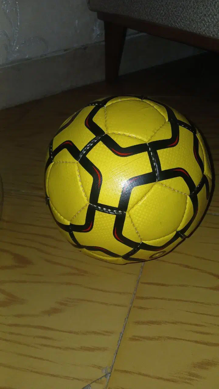 توپ فوتبال ‌، uhlsport ‌، molten|ورزش‌های توپی|تهران, خلیج فارس|دیوار