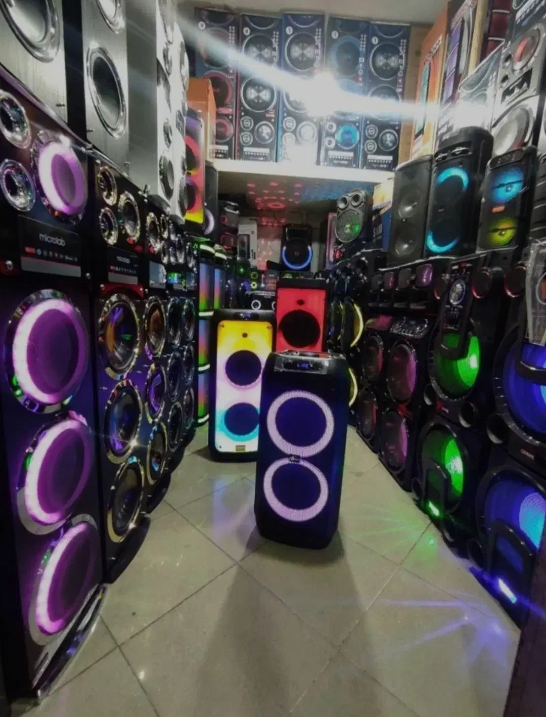 اسپیکر جفت . خریدار.و فروشنده باند و سیستم صوتی|سیستم صوتی خانگی|تهران, مرزداران|دیوار