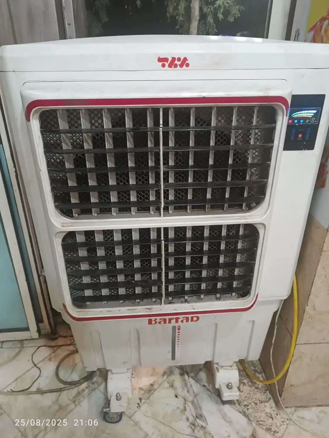 وسایل رستوران|کافی‌شاپ و رستوران|قم, علی آباد|دیوار