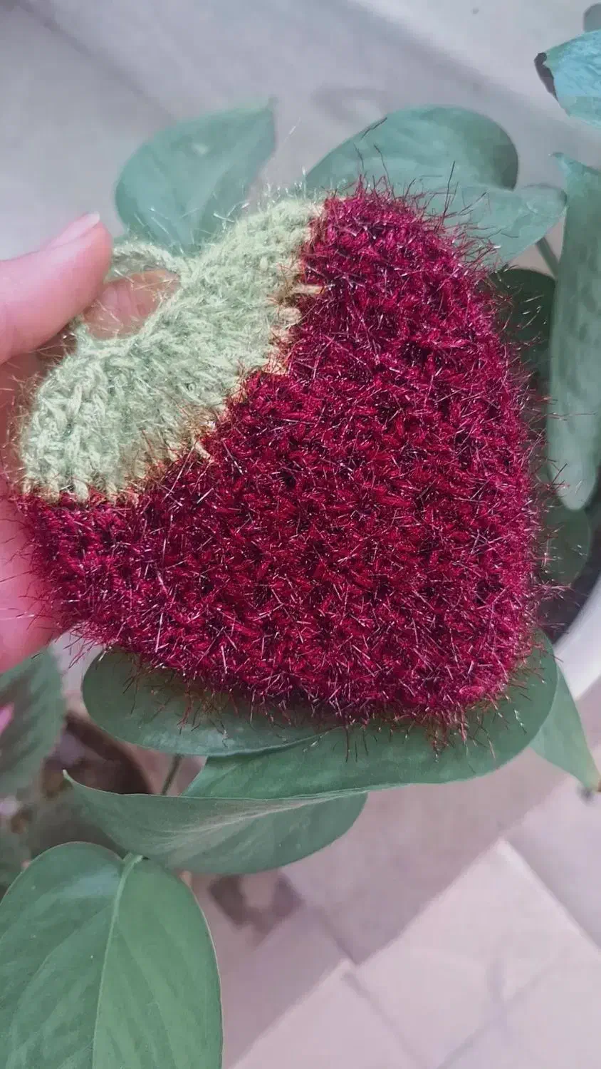 اسکاج توت فرنگی|لوازم نظافت|یزد, |دیوار