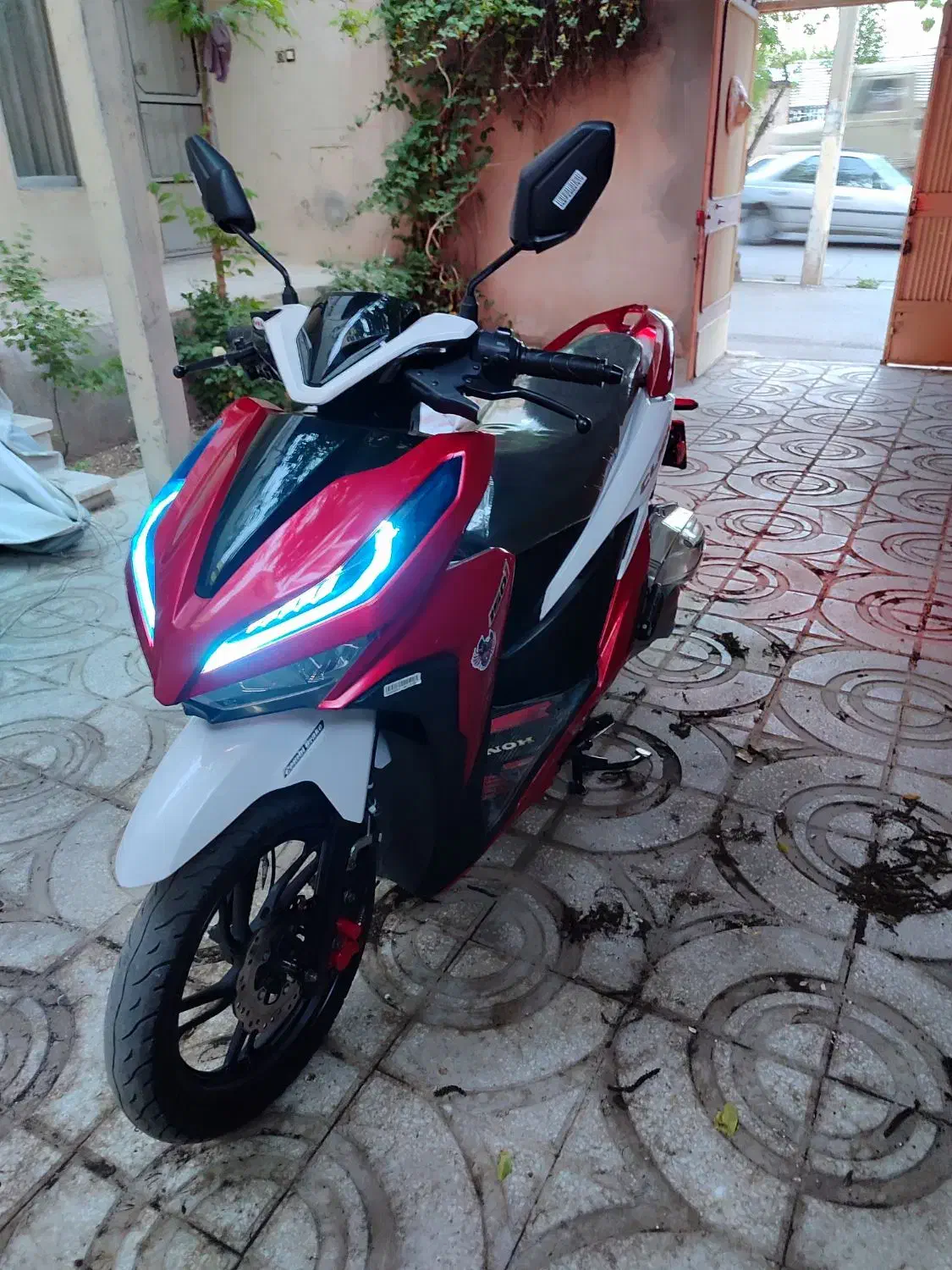 کلیک ۱۵۰ شرکت بهرو|موتورسیکلت|الیگودرز, |دیوار