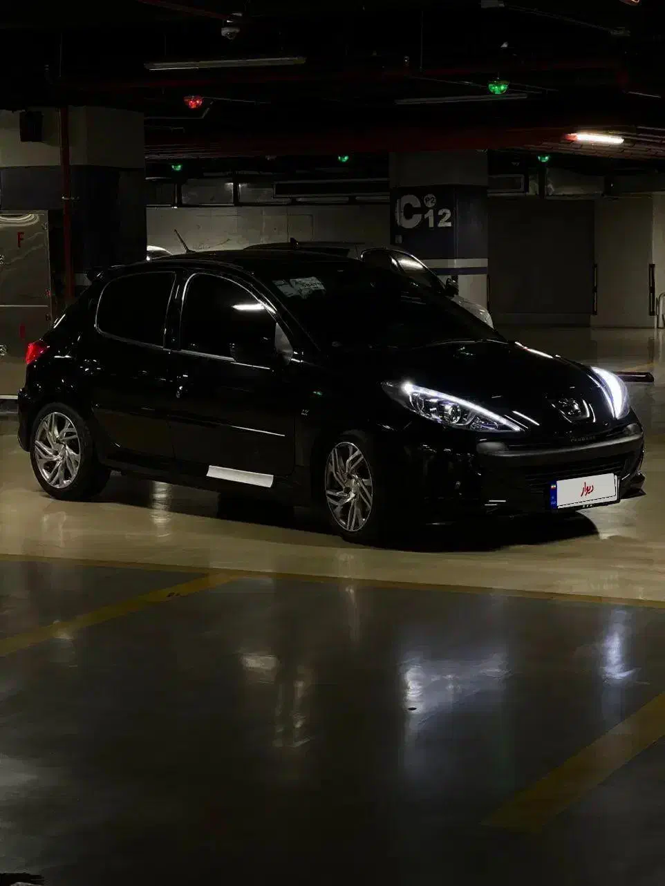 ۲۰۷ مدل ۴۰۲ برج اخر|خودرو سواری و وانت|ارومیه, |دیوار