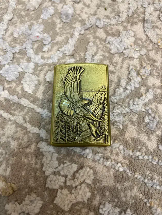 فندک طرح عقاب|کلکسیون و سرگرمی|شاهین‌شهر, خانه کارگر|دیوار