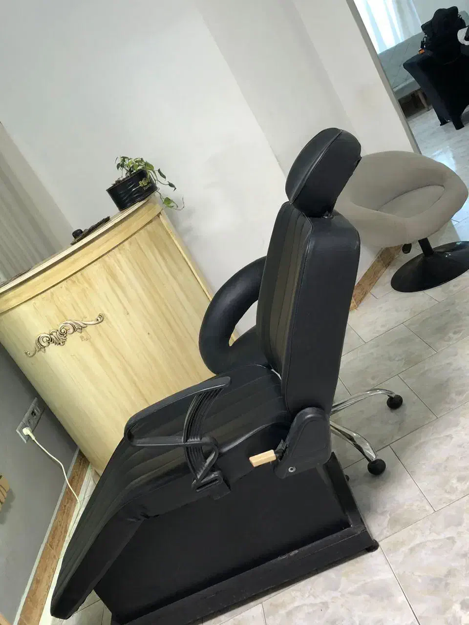 فروش فوری لوازم ارایشگاه|آرایشگاه و سالن‌های زیبایی|چالوس, |دیوار